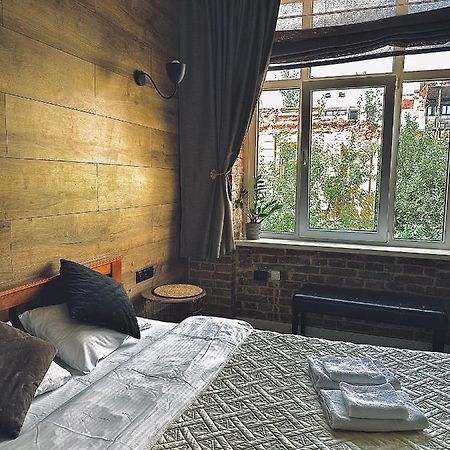 Apart18 Lviv Luaran gambar